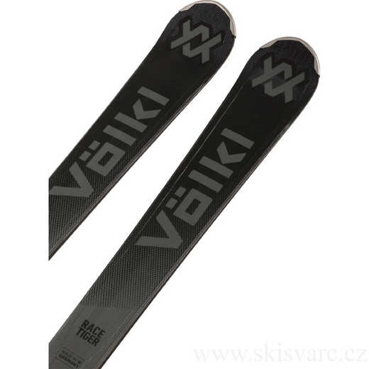 voelkl_racetiger_sc_blk_vmot_2627_ski_bdg_e_70261535276_20260818
